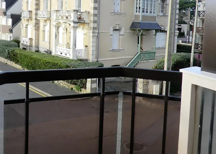 Le Croisic: T2 Plage, Animaux, Parking - Fr-1-843-63 Le Croisic